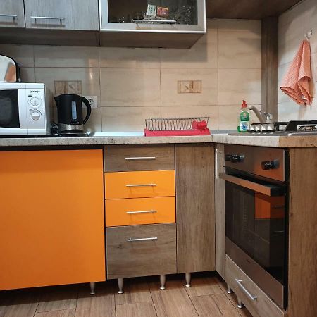 Pretty Bella Apartment Брашов Екстериор снимка